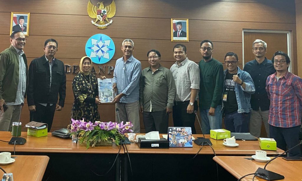 Aliansi Jurnalis Independen (AJI) saat bertemu Dewan Pers di Jakarta, Selasa (21/1/2025).