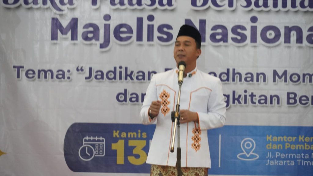 Menteri Kependudukan dan Pembangunan Keluarga sekaligus Kepala BKKBN, Dr. Wihaji, S.Ag., M.Pd dalam acara Buka Bersama MN KAHMI di Jakarta pada Kamis (14/3/2025). Sumber foto : Media Center Kemendukbangga/BKKBN