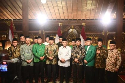 Presiden Prabowo Subianto Menerima Sejumlah Organisasi Masyarakat Ormas Islam Indonesia. Sumber foto : instagram @sekretariat.kabinet