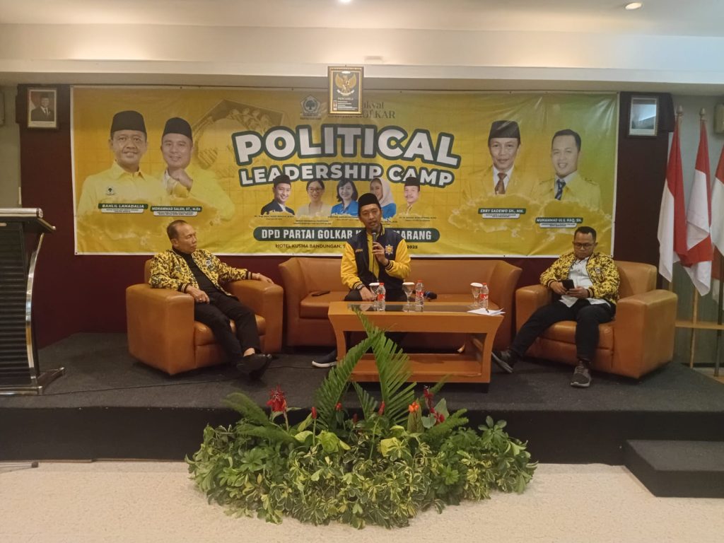 Wakil Ketua DPP AMPI, Muhammad Arief Rosyid Hasan dalam acara Political Leadership Camp DPD Partai Golkar Semarang yang digelar di Hotel Kusma Bandungan Semarang, Sabtu (2/8).