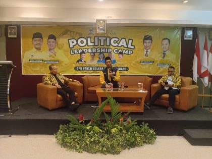 Wakil Ketua DPP AMPI, Muhammad Arief Rosyid Hasan dalam acara Political Leadership Camp DPD Partai Golkar Semarang yang digelar di Hotel Kusma Bandungan Semarang, Sabtu (2/8).