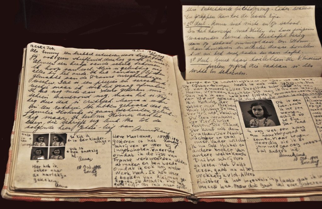 Buku Harian Anne Frank