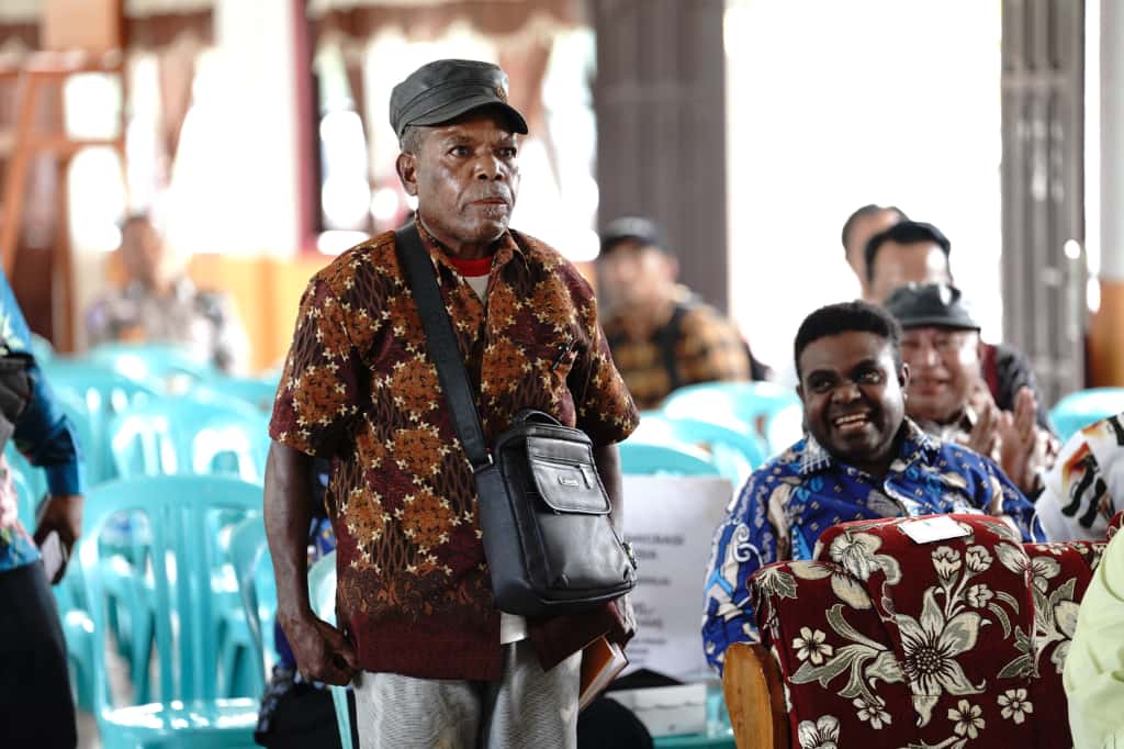 Kepala Suku Yunus Mansim