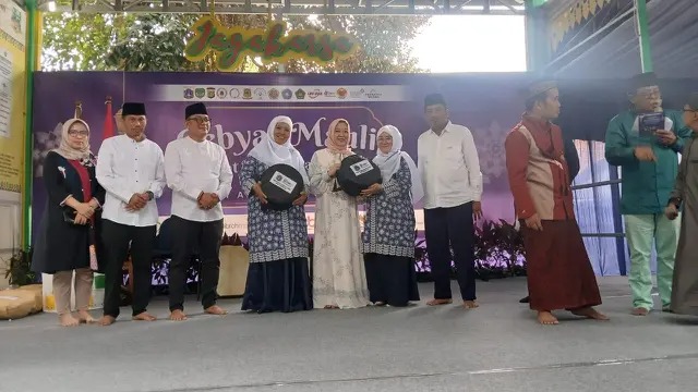 FKMT Jagakarsa dan Pengurus DPC PDI Perjuangan