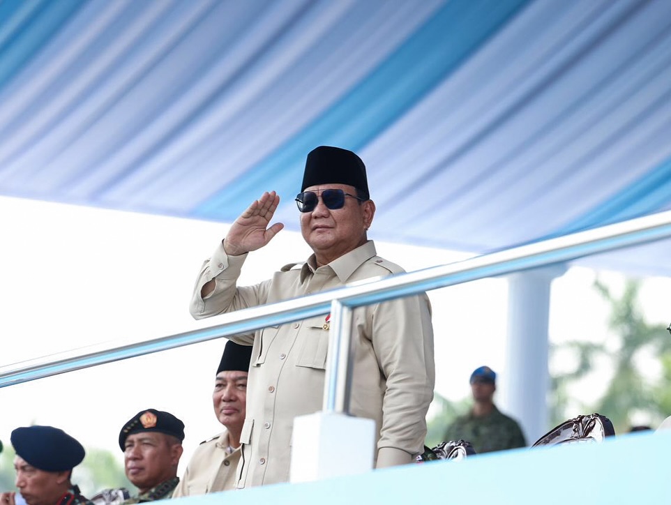 Presiden Menjadi Inspektur Upacara Dalam Peringatan Hari Ulang Tahun Ke 80 TNI. Sumber foto : Instagram @prabowo