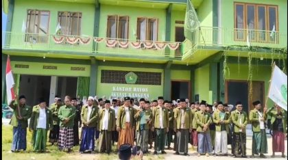 Ikatan Santri Alumni Salafiyah Syafi’iyah (IKSASS) Rayon Kangean, yang mendesak Presiden Prabowo Subianto turun tangan menghentikan seluruh kegiatan PT Kangean Energy Indonesia (KEI) Ltd di wilayah tersebut.